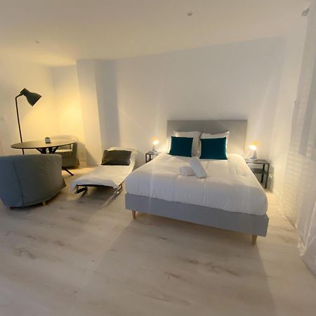 Le Vendee Apartment Кале Екстериор снимка