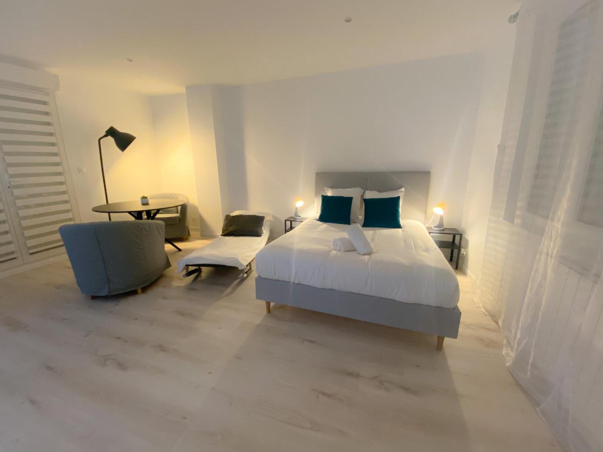 Le Vendee Apartment Кале Екстериор снимка